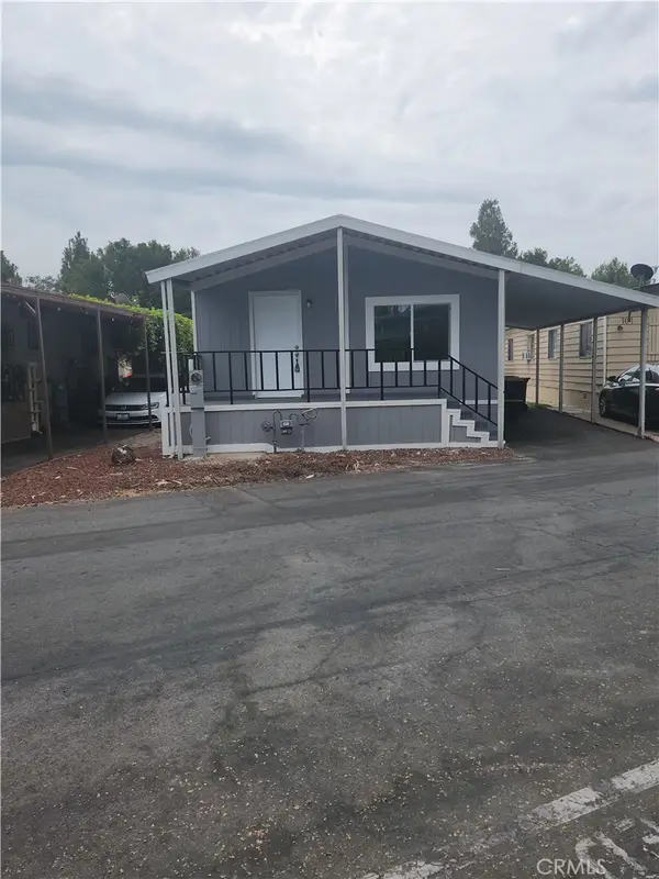 105 Monaco, Santa Ana, CA 92703
