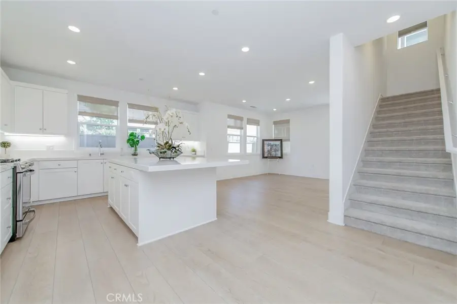 204 Yerba, Irvine, CA 92618 - #3