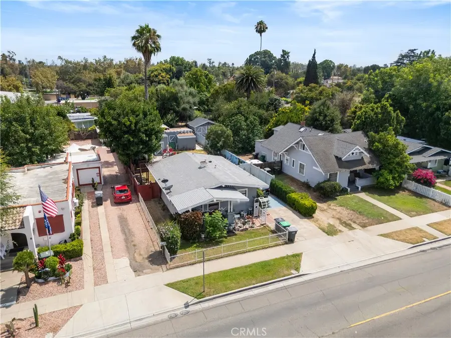 360 E La Veta, Orange, CA 92866 - #2