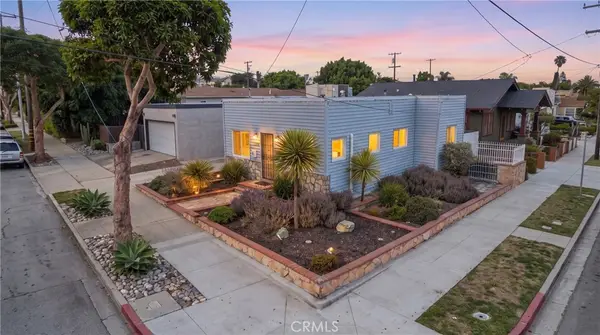 1652 Loma, Long Beach, CA 90804