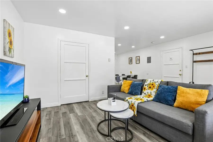 1036 E 2nd Street #11, Long Beach, CA 90802 - #3