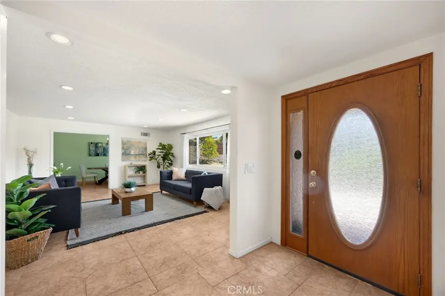 1289 Wardman, Brea, CA 92821 - #3