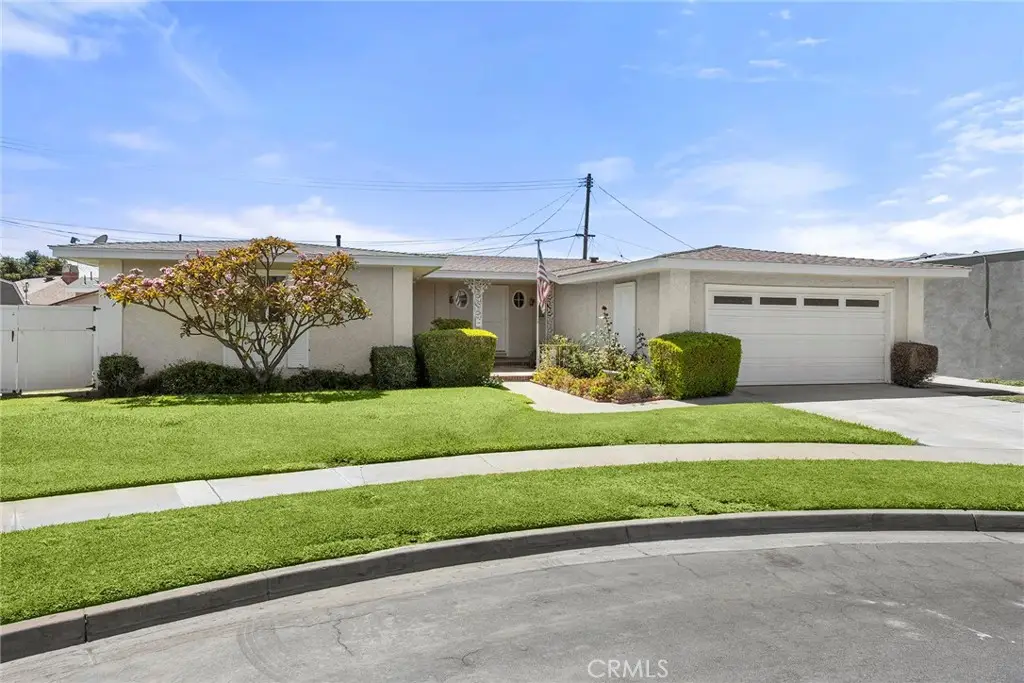10411 Larry Drive, Anaheim, CA 92804 - #1