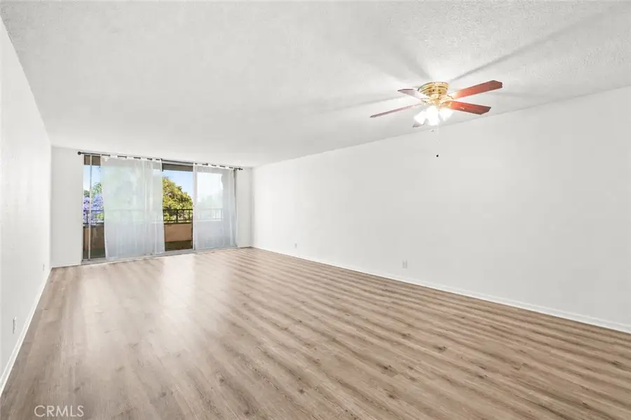 4505 California #402, Long Beach, CA 90807 - #2