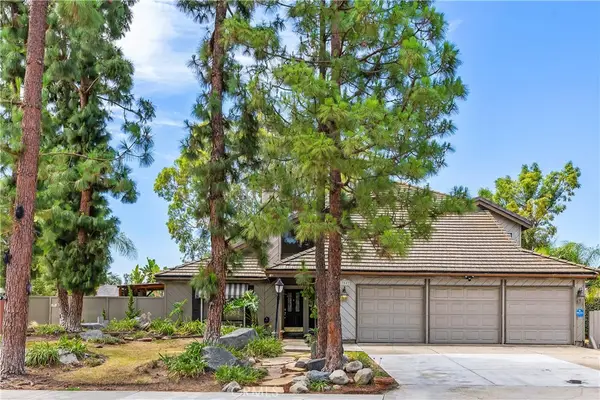 17802 La Entrada, Yorba Linda, CA 92886