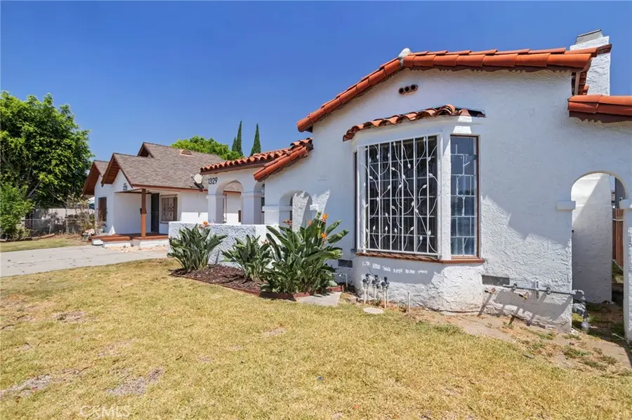 1329 W 88th, Los Angeles, CA 90044 - #3
