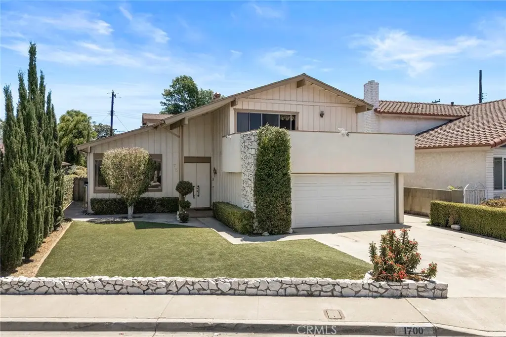 1700 S Carnelian Street, Anaheim, CA 92802 - #1