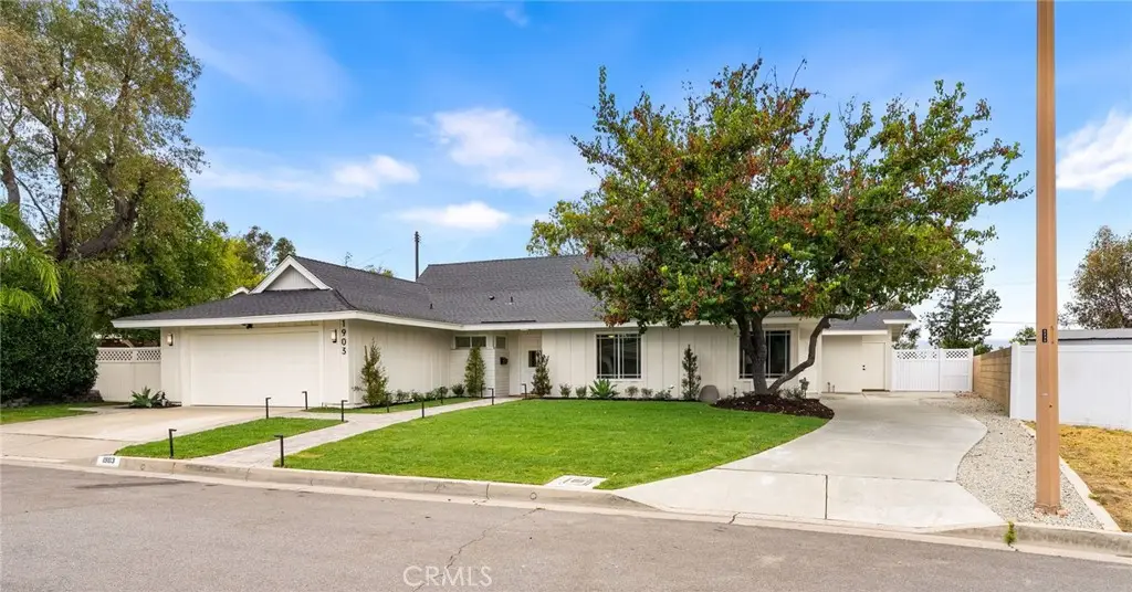 1903 E Bolingridge, Orange, CA 92865 - #1