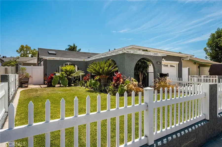 4154 E Fauna Avenue, Anaheim Hills, CA 92807 - #2