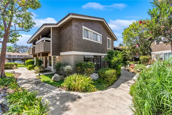 53 Streamwood, Irvine, CA 92620