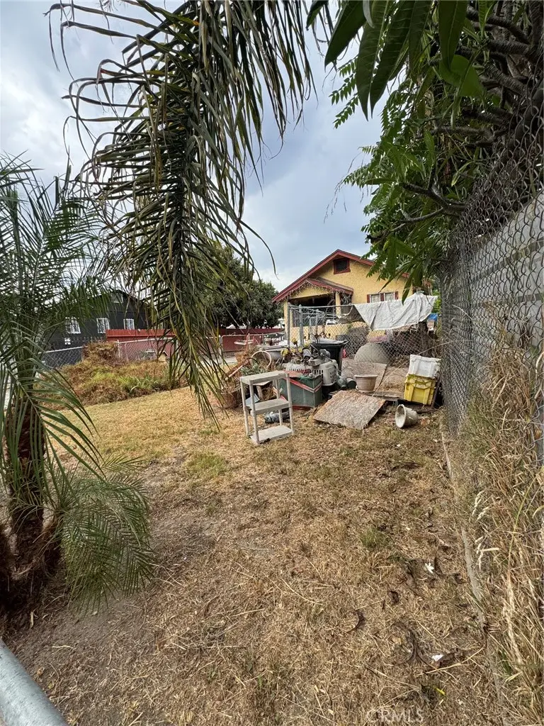 811 East 113th Street, Los Angeles, CA 90059 - #3