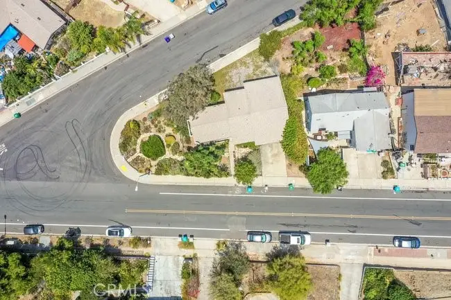 5210 Roswell, San Diego, CA 92114 - #3