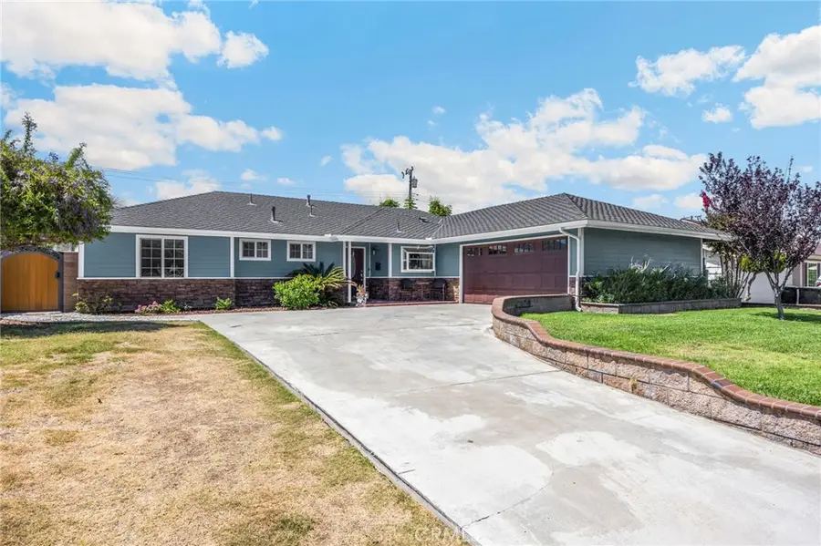 1040 El Mirador Drive, Fullerton, CA 92835 - #2