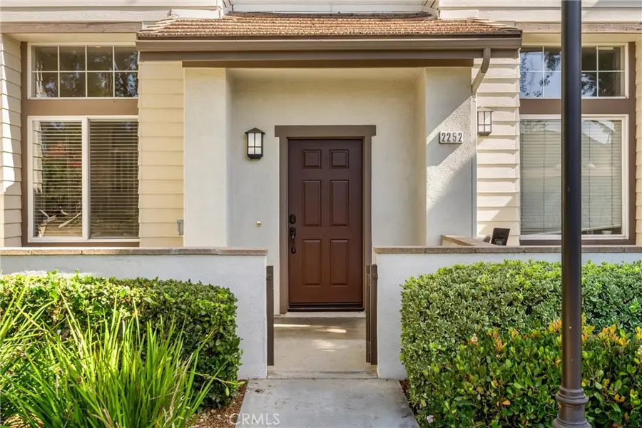 2252 Schlaepfer, Fullerton, CA 92833 - #3