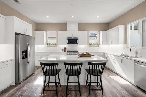 1423 W Cara, Anaheim, CA 92805