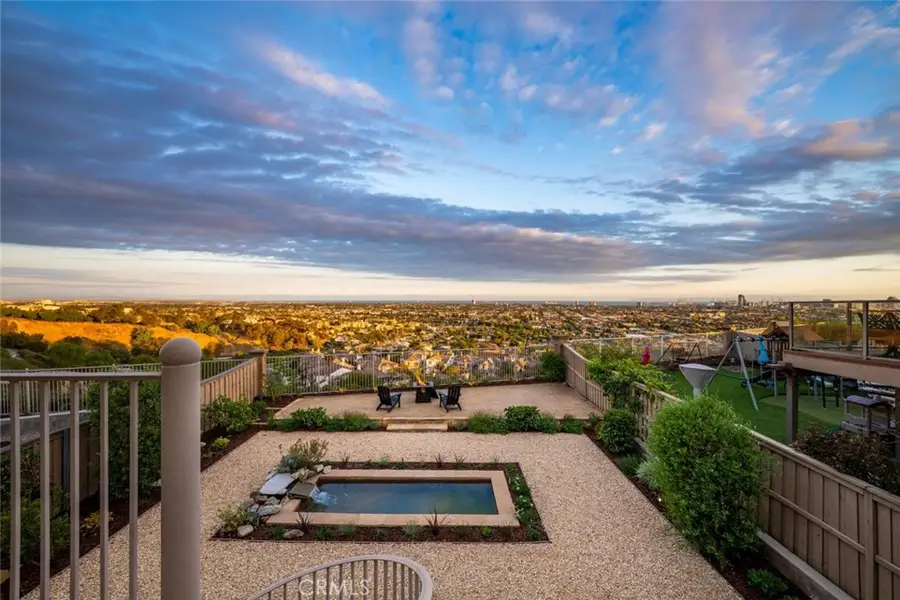 2212 Sea Ridge, Signal Hill, CA 90755 - #2