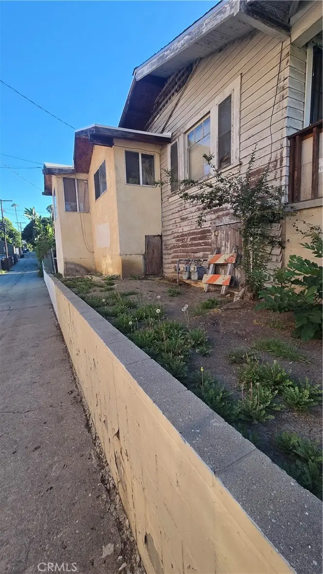 2118 Scott, Los Angeles, CA 90026 - #2