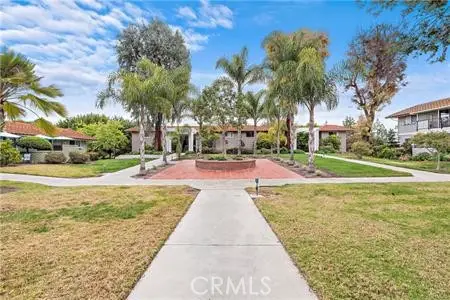 966 Calle Aragon #O, Laguna Woods, CA 92637