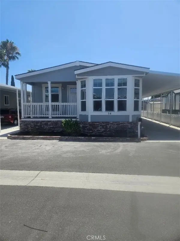 200 Grand Avenue N #54, Anaheim, CA 92801