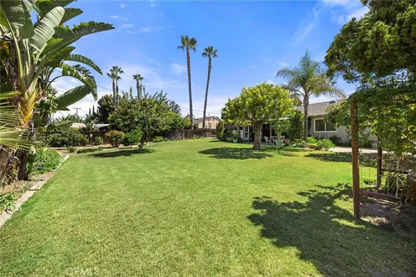 12811 Malena, Santa Ana, CA 92705