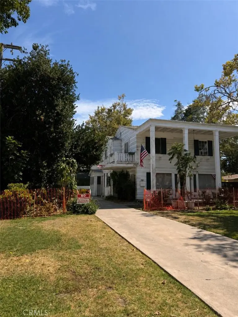 1532 E 4th, Santa Ana, CA 92701 - #1