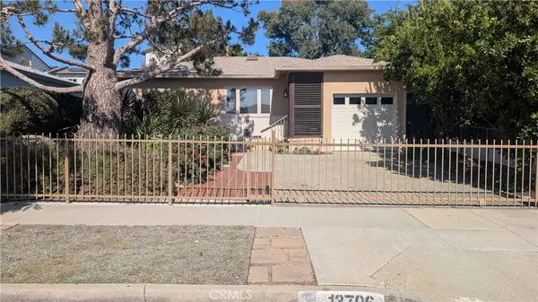 13706 S Berendo, Gardena, CA 90247