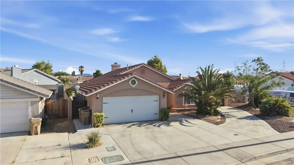 14405 Cedar, Hesperia, CA 92344 - #1