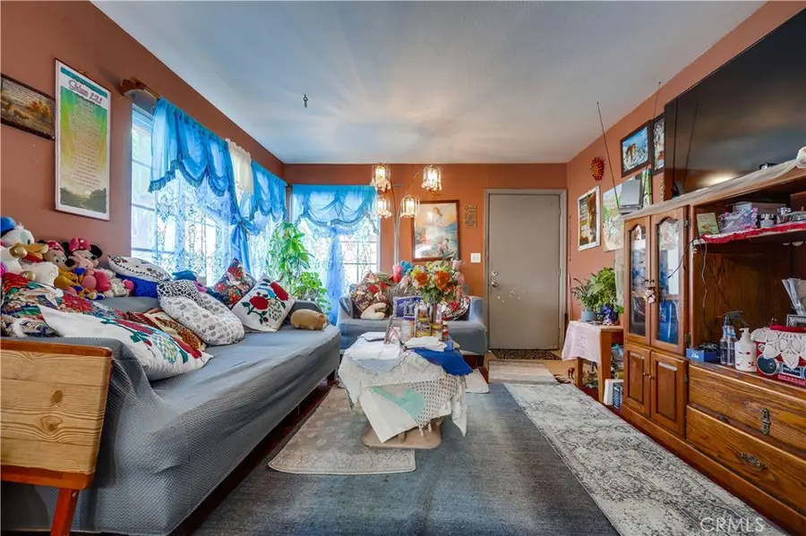1813 Cedar, Santa Ana, CA 92707 - #3