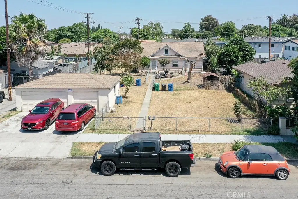 1331 W 19th, Long Beach, CA 90810 - #1