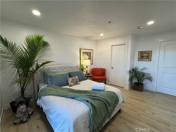 8514 E Baker Hill Road #B, Orange, CA 92869