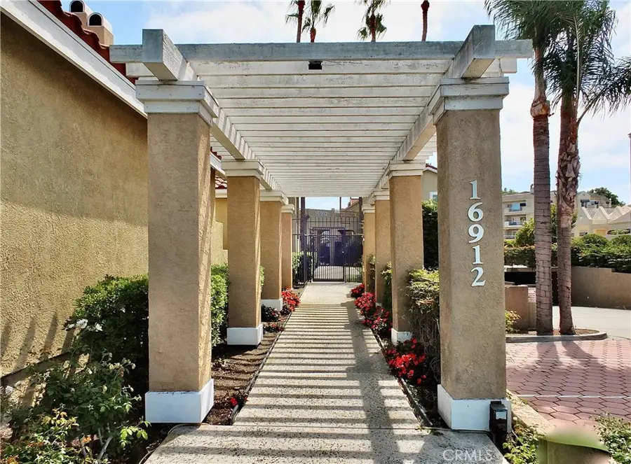 16912 Sims #103, Huntington Beach, CA 92649 - #2
