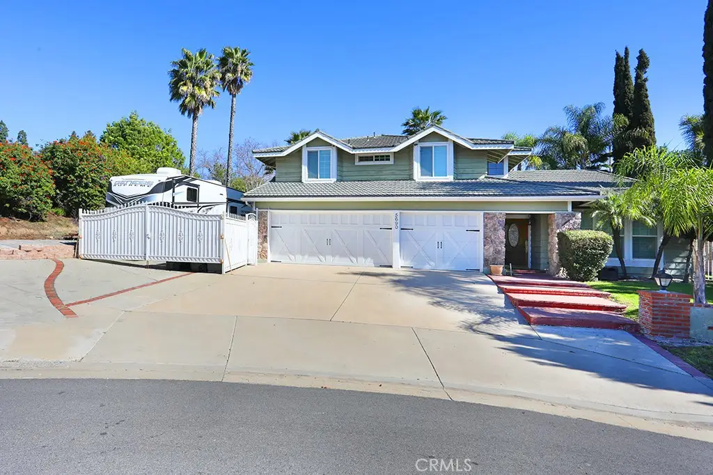 5690 Avenida Barcelona, Yorba Linda, CA 92887 - #1