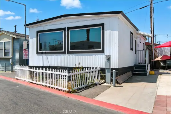 1900 W. Artesia Blvd #4, Torrance, CA 90504