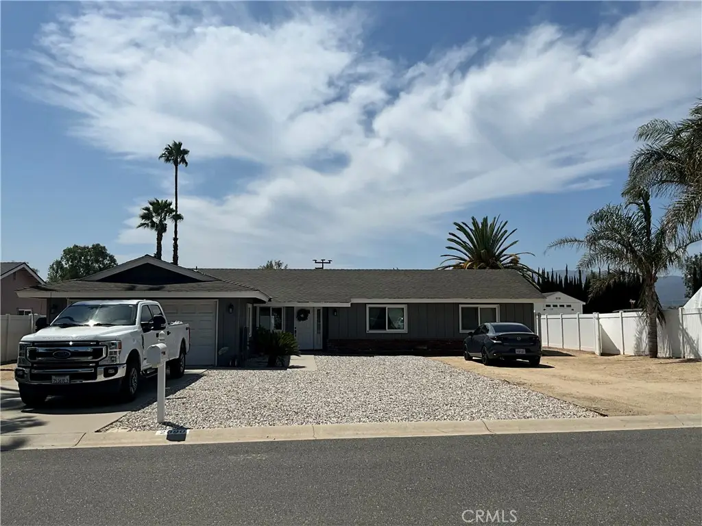 2090 Paddock, Norco, CA 92860 - #1