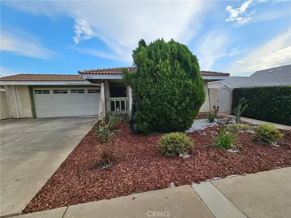1854 W Skywood, Brea, CA 92821