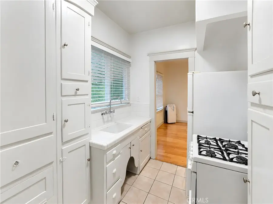 635 Elm Avenue #4, Long Beach, CA 90802 - #2