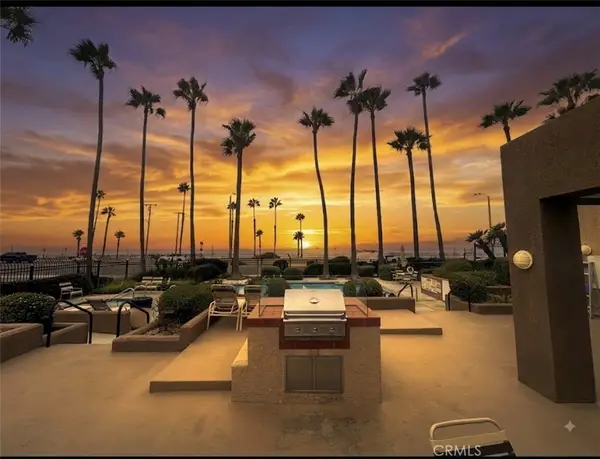 1200 Pacific Coast, Huntington Beach, CA 92648