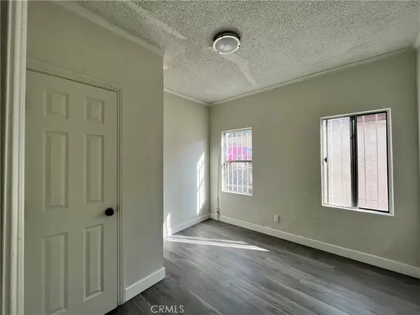 611 W 57th, Los Angeles, CA 90037