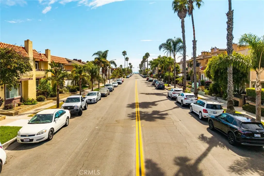 427 21st Street, Huntington Beach, CA 92648 - #1
