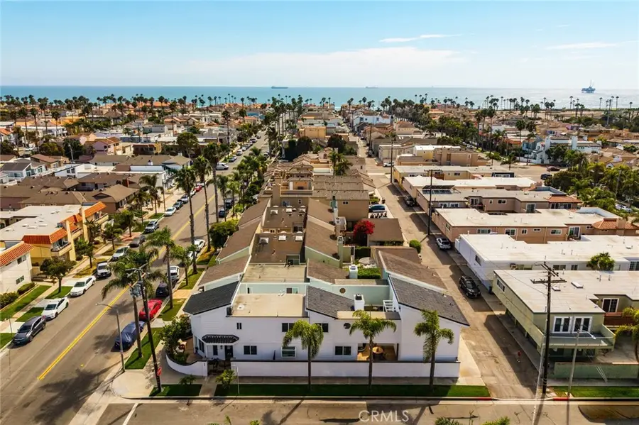 427 21st Street, Huntington Beach, CA 92648 - #3