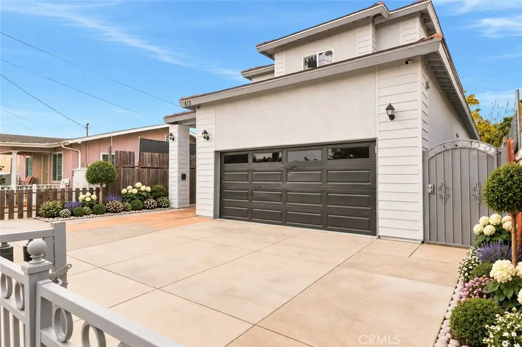 613 N. Raitt St., Santa Ana, CA 92703 - #1