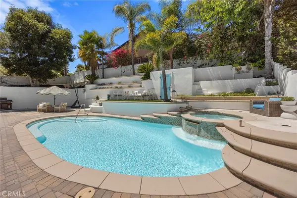 24271 La Pala, Mission Viejo, CA 92691