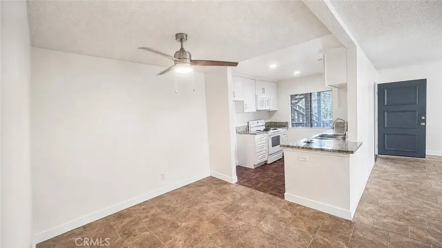 3038 Cheryllyn Lane #20, Anaheim, CA 92804 - #3