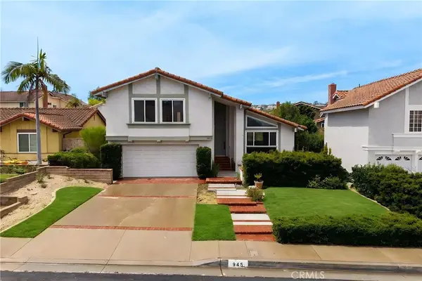 945 S Calle Venado, Anaheim Hills, CA 92807