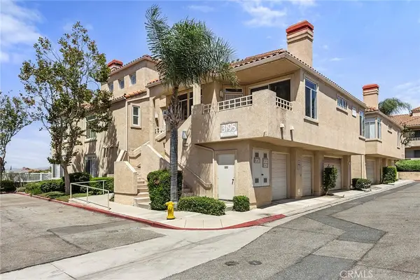 3195 Altura Court #201, Corona, CA 92882