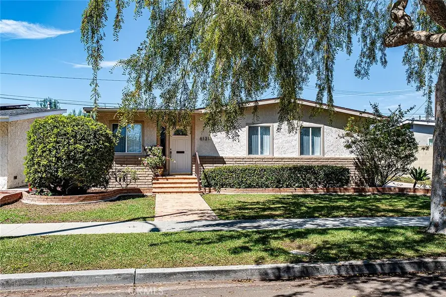 6131 E Benmore, Long Beach, CA 90815 - #2