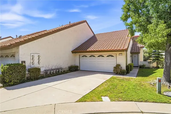4707 E Via La Paloma #6, Orange, CA 92869