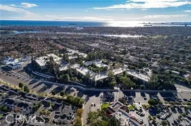 412 N Bellflower #104, Long Beach, CA 90814