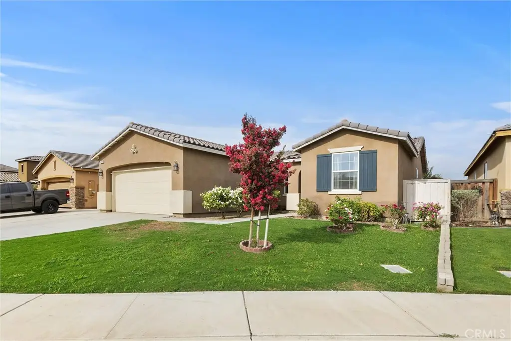 8209 Coral Point Court, Bakersfield, CA 93313 - #1