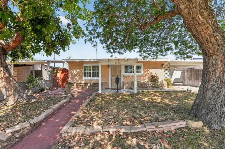 12017 208th, Lakewood, CA 90715 - #3